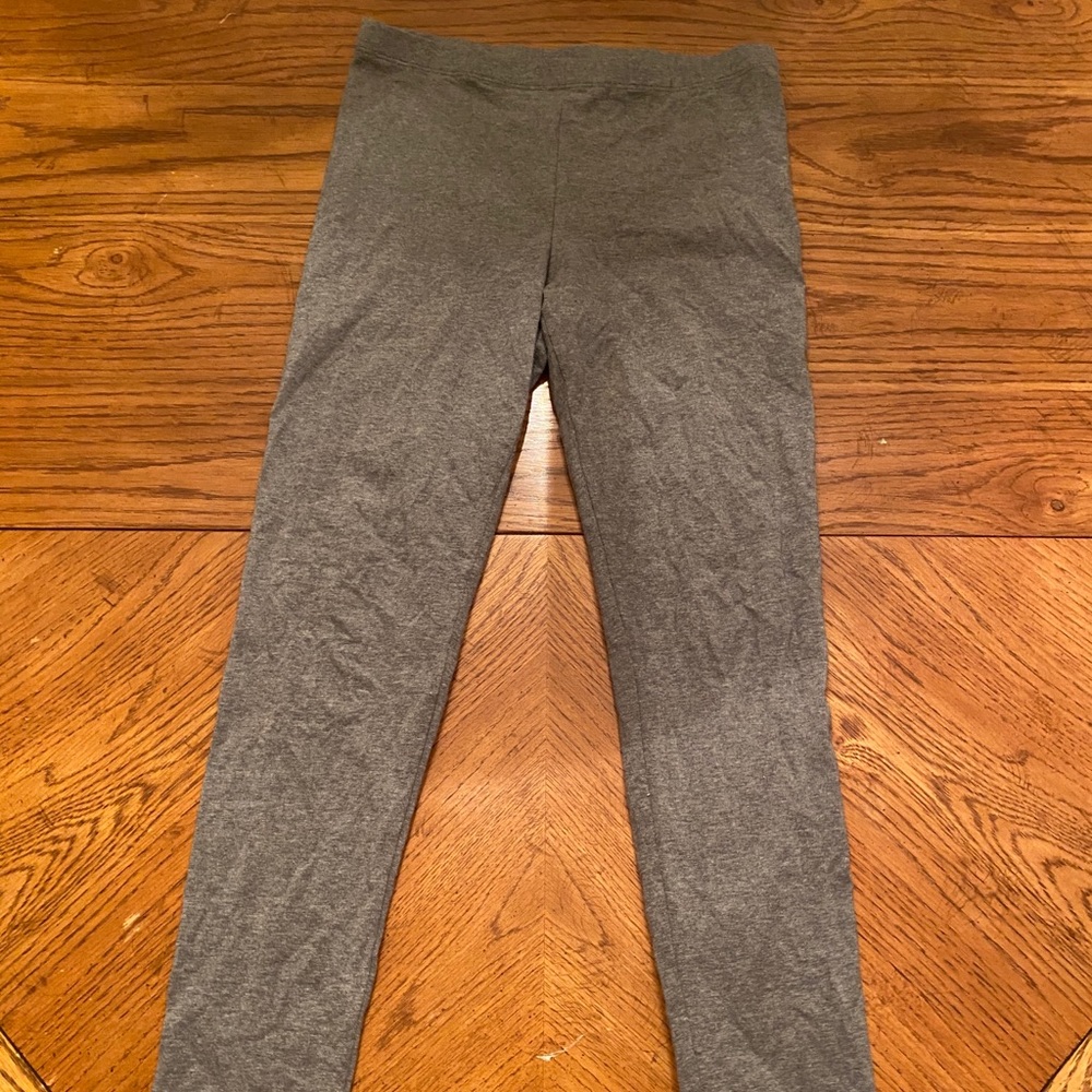 Gray leggings